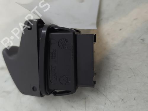 Right front window switch RENAULT SCÉNIC I MPV (JA0/1_, FA0_) 1.6 (JA00, JA16, JA15, JA19, JA1V, JA2B, JA2C, JA0B,... | BP30378938I26 