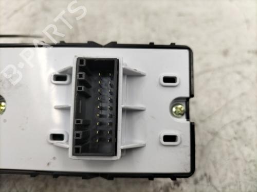 Left front window switch KIA RIO IV (YB, SC, FB) 1.2 CVVT | BP23970343I27 - Image 2