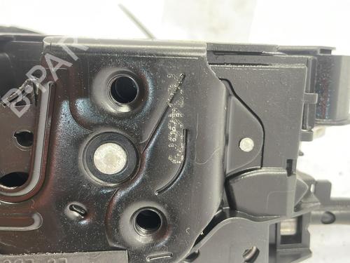 Rear left lock VW POLO V (6R1, 6C1) 1.4 TDI | BP22829153C100 