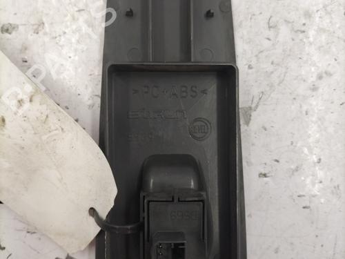 Used Right front window switch Right front window switch CITROËN JUMPER II Van 3.0 HDi 160 (157 hp) 22846554 22846554