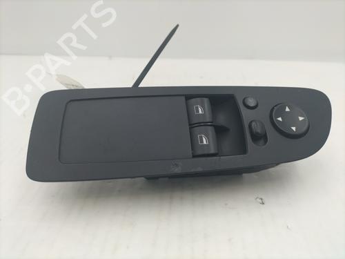 Used Left front window switch BMW 1 (E81) 118 d (143 hp) 32184499