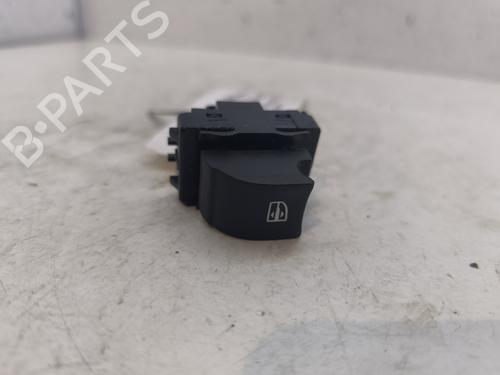 Used Right front window switch Right front window switch RENAULT MEGANE III Grandtour (KZ0/1) 1.5 dCi (86 hp) 26689356 26689356