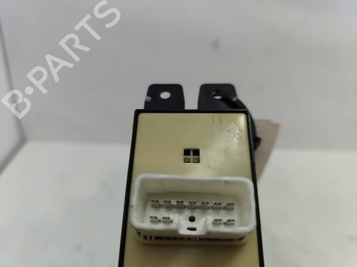 Left front window switch HYUNDAI SANTA FÉ I (SM) 2.0 CRDi 4x4 | BP29582144I27 