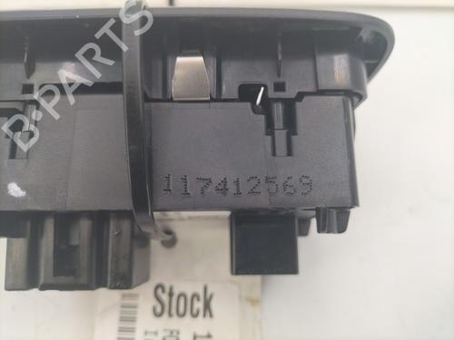 Used Left front window switch Left front window switch 30928996 30928996
