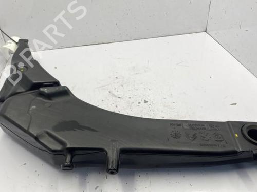 Used Windscreen washer tank PEUGEOT 308 II (LB_, LP_, LW_, LH_, L3_) 1.5 BlueHDi 130 (131 hp) 22841812