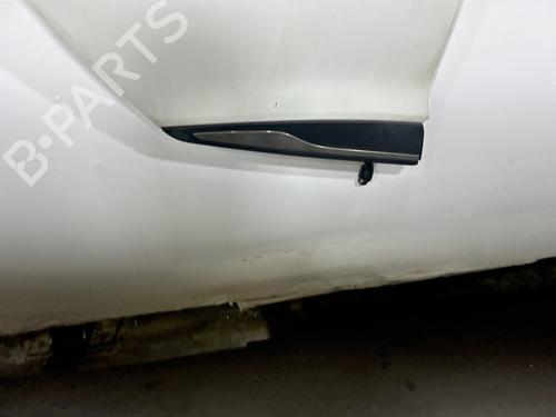Dør højre bagtil Dør højre bagtil RENAULT CLIO IV (BH_) 0.9 TCe 90 (BHNF, BHMA, BHMH, BHJK, BHJR) (90 hp) 39727366 39727366
