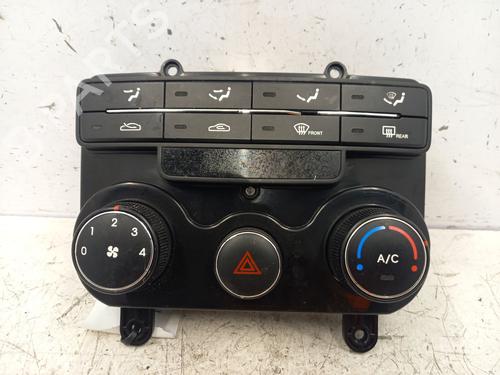 Used Climate control HYUNDAI i30 (FD) 1.4 (109 hp) 24424249