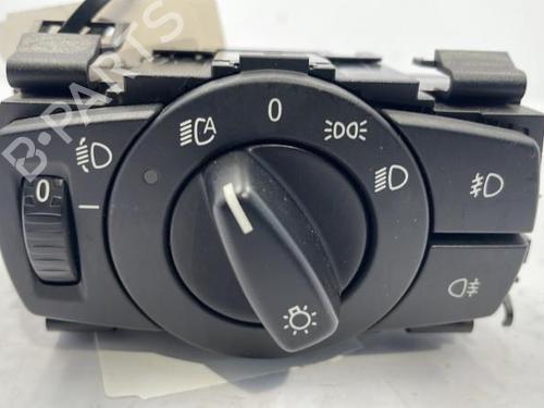 Used Headlight switch BMW 1 (E87) 118 d (122 hp) 22831580