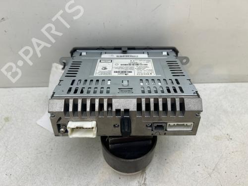 Radio Radio RENAULT CAPTUR I (J5_, H5_) 0.9 TCe 90 (90 hp) 37021740 37021740