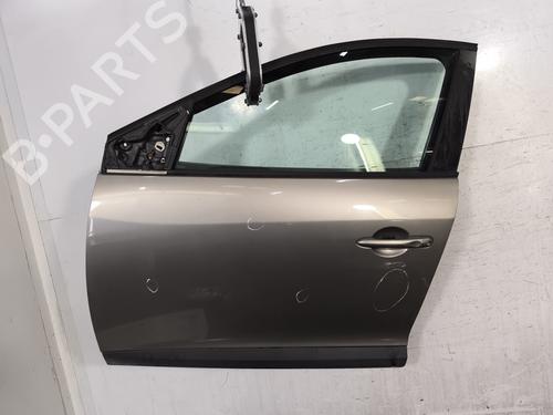 Used Left front door RENAULT MEGANE III Hatchback (BZ0/1_, B3_) 1.9 dCi (BZ0N, BZ0J) (131 hp) 25603105