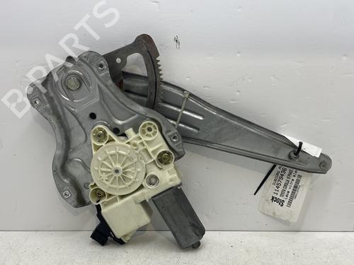 Rudehejsemekanisme Højre bagtil TOYOTA COROLLA (_E12_) 1.4 D (NDE120_, NDE120R) (90 hp) 30326937