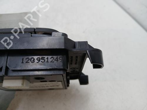 Switch RENAULT MEGANE III Hatchback (BZ0/1_, B3_) 1.5 dCi (BZ0C) | BP32281111I30 