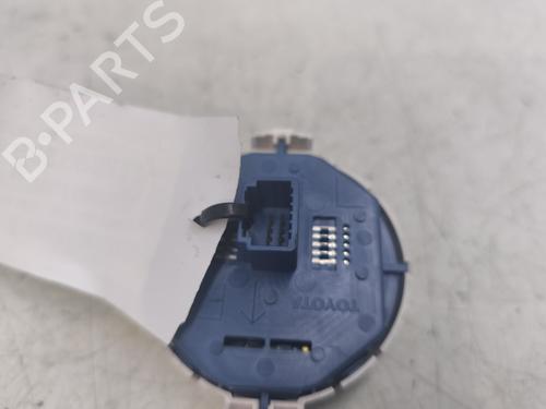 Warning switch TOYOTA YARIS (_P13_) 1.5 (NSP131_) | BP30929024I22