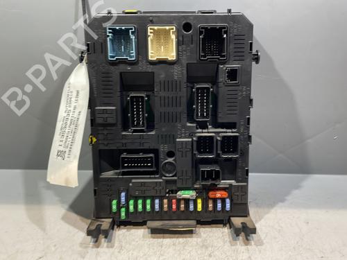 Used Fuse box CITROËN C4 I (LC_) 1.6 HDi (90 hp) 29639913