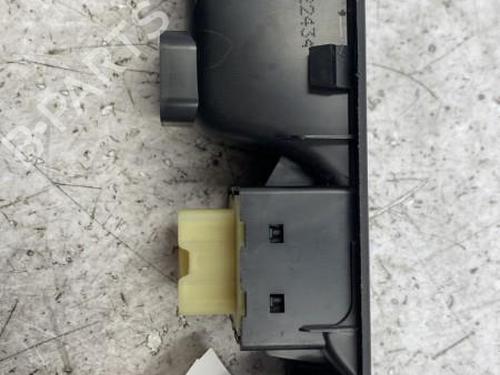 Used Left front window switch Left front window switch RENAULT TWINGO III (BCM_, BCA_) 1.0 SCe 70 (71 hp) 22834299 22834299