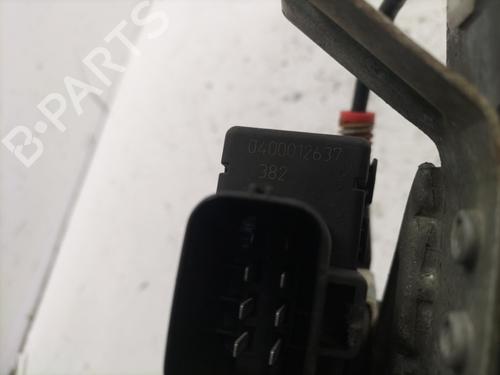 Used Front right window mechanism Front right window mechanism FORD MONDEO III Saloon (B4Y) 2.0 TDCi (130 hp) 23077838 23077838