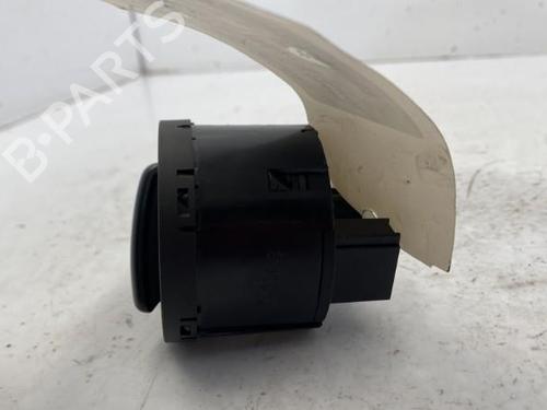 Used Headlight switch VW TOURAN (1T1, 1T2) 1.9 TDI (105 hp) 22831295