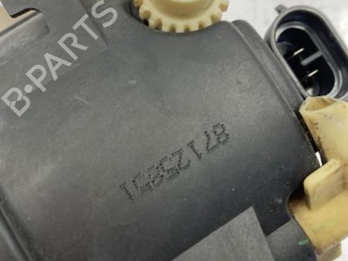 Used Left front fog light Left front fog light PEUGEOT 307 Break (3E) 1.6 HDi 110 (109 hp) 22834941 22834941