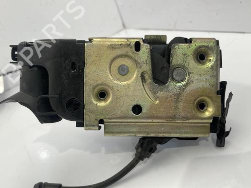 Used Front left lock Front left lock 22831114 22831114