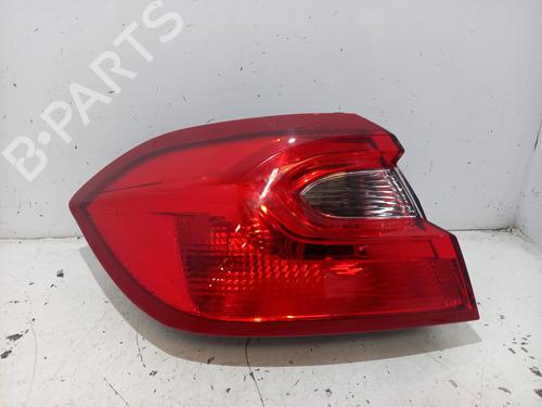 Piloto trasero izquierdo Piloto trasero izquierdo FORD FIESTA VII (HJ, HF) 1.1 Ti-VCT (71 hp) 33806856 33806856