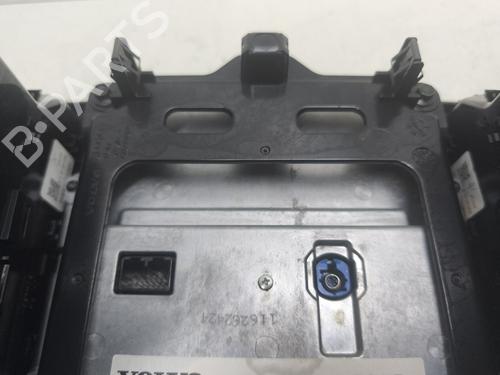 Display VOLVO XC40 (536) T5 Plug-in Hybrid | BP30904819C48 - Image 4