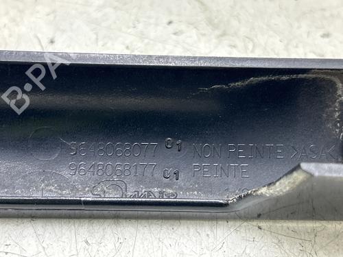 Used Tailgate trim Tailgate trim 39513340 39513340