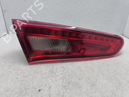 left-tailgate-light-alfa-romeo-giulietta-940_-2010-2011-2012-2013-2014-2015-2016-2017-2018-2019-2020-32031045 main image