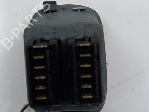 Used Left front window switch Left front window switch RENAULT TRAFIC II Van (FL) 1.9 dCi 100 (FL0C, FL0K, FL0B) (101 hp) 22825090 22825090