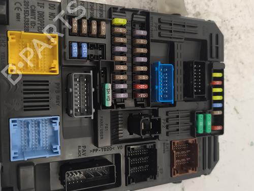 Fuse box CITROËN C4 Picasso II 1.6 HDi / BlueHDi 115 | BP24958903E1 - Image 5