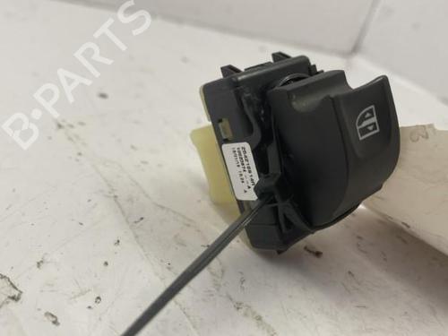 Used Right front window switch Right front window switch RENAULT CAPTUR I (J5_, H5_) 1.2 TCe 120 (118 hp) 22837245 22837245