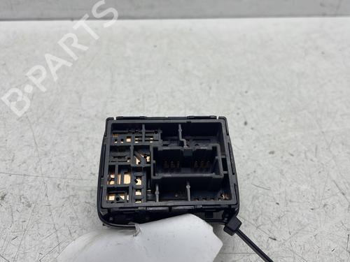 Used Mirror switch Mirror switch NISSAN JUKE (F15) 1.2 DIG-T (115 hp) 31916685 31916685