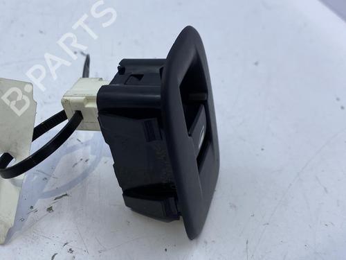Used Right rear window switch Right rear window switch PEUGEOT 208 I (CA_, CC_) 1.6 BlueHDi 100 (100 hp) 22829939 22829939