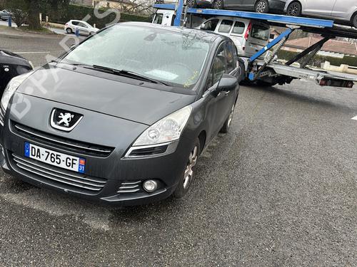 Brugte PEUGEOT 5008 (0U_, 0E_) 2.0 HDi 150 / BlueHDi 150 4895812