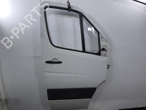 Used Right front door Right front door 39476535 39476535