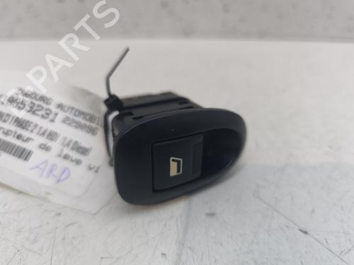 Interrupteur de vitre arrière droite CITROËN C3 I (FC_, FN_) 1.4 HDi (68 hp) 27861451