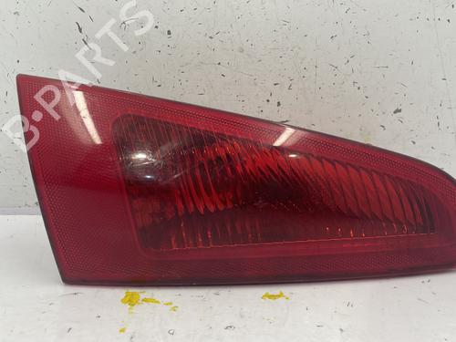 Used Left tailgate light Left tailgate light ALFA ROMEO 147 (937_) 1.6 16V T.SPARK ECO (937.AXA1A, 937.BXA1A) (105 hp) 25837645 25837645