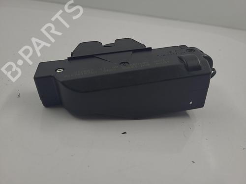 Used Tailgate lock PEUGEOT 1007 (KM_) 1.6 16V (109 hp) 22819707