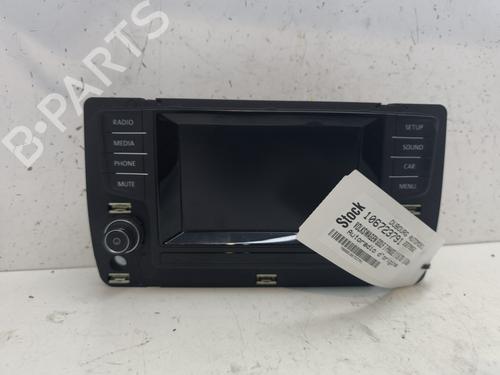 Used Radio VW GOLF VII (5G1, BQ1, BE1, BE2) 1.6 TDI (105 hp) 26732168