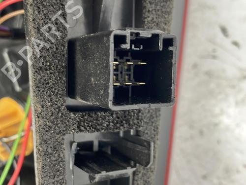 Used Left taillight FORD FIESTA V (JH_, JD_) 1.4 TDCi (68 hp) 22842279
