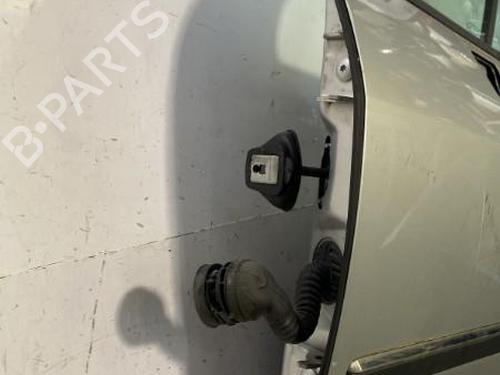 Used Left front door PEUGEOT 407 SW (6E_, 6D_) 2.0 HDi 135 (136 hp) 22842213