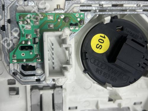 Interior roof light VW TIGUAN (5N_) 2.0 TDI | BP29438581I8 