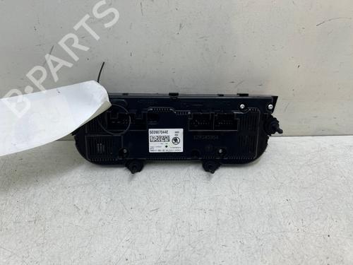 Used Climate control Climate control 37286525 37286525