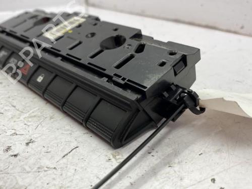 Used Warning switch Warning switch RENAULT CLIO V (B7_) 1.5 Blue dCi 85 (B7AG) (86 hp) 22840643 22840643