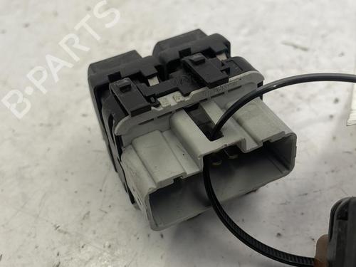 Used Switch Switch RENAULT ESPACE IV (JK0/1_) 2.2 dCi (JK0H) (150 hp) 22828341 22828341