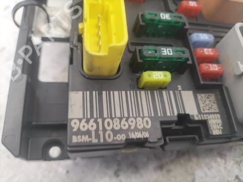 Used Fuse box Fuse box PEUGEOT 207 (WA_, WC_) 1.6 HDi (109 hp) 25280608 25280608