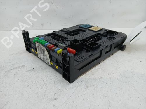 Fuse box PEUGEOT 5008 (0U_, 0E_) 2.0 HDi | BP29834101E1 