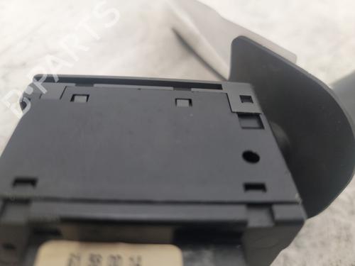 Used Steering column stalk Steering column stalk PEUGEOT 405 II Break (4E) 1.9 TD (90 hp) 24829238 24829238