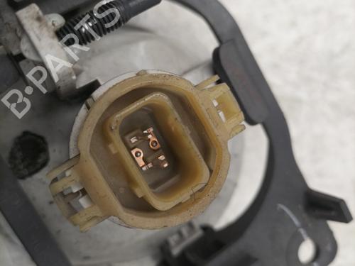 Right front fog light PEUGEOT 208 I (CA_, CC_) 1.2 VTI 82 | BP23574083C31