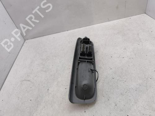 Used Right front window switch Right front window switch RENAULT TWINGO I (C06_) 1.2 16V (C06C, C06D, C06K) (75 hp) 34412643 34412643