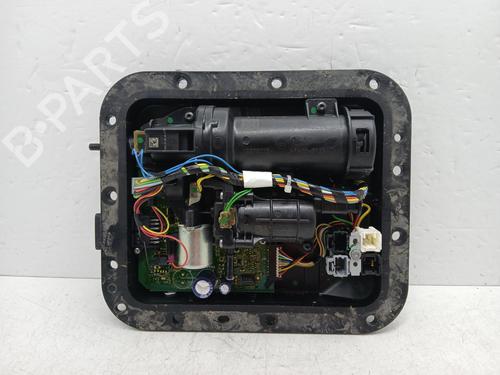 Used AdBlue tank PEUGEOT 2008 I (CU_) 1.5 BlueHDI 100 (102 hp) 31880279